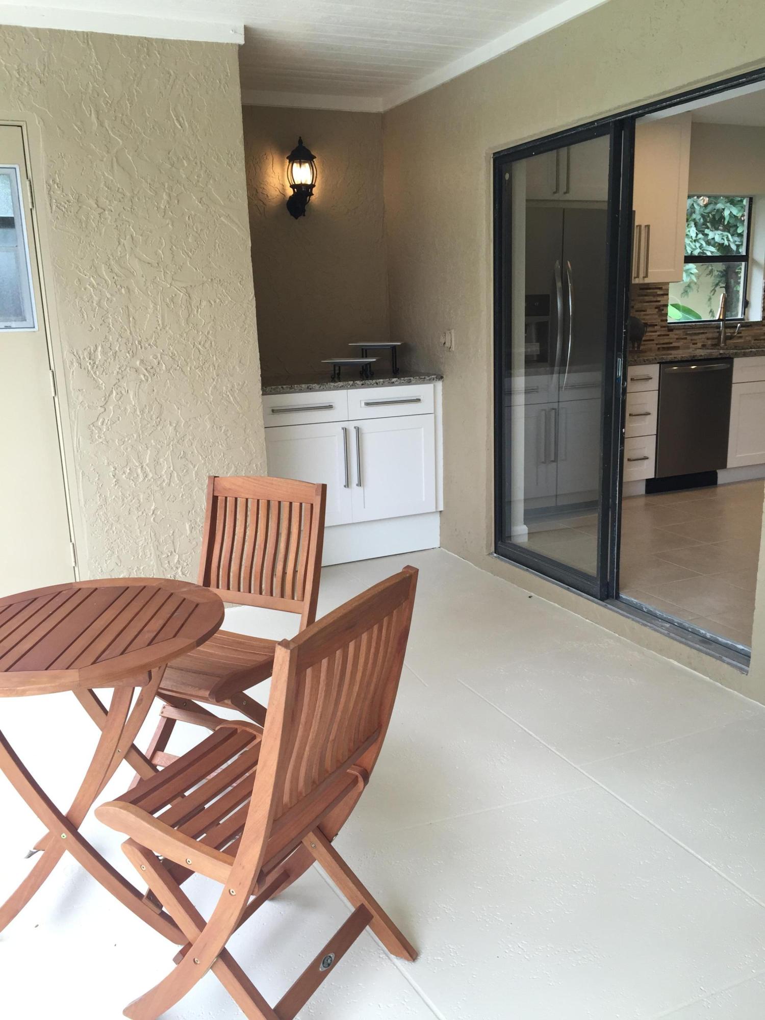 19760 Sedgefield Terrace Boca Raton, FL 33498 - Photo 13 of 20 Patio
