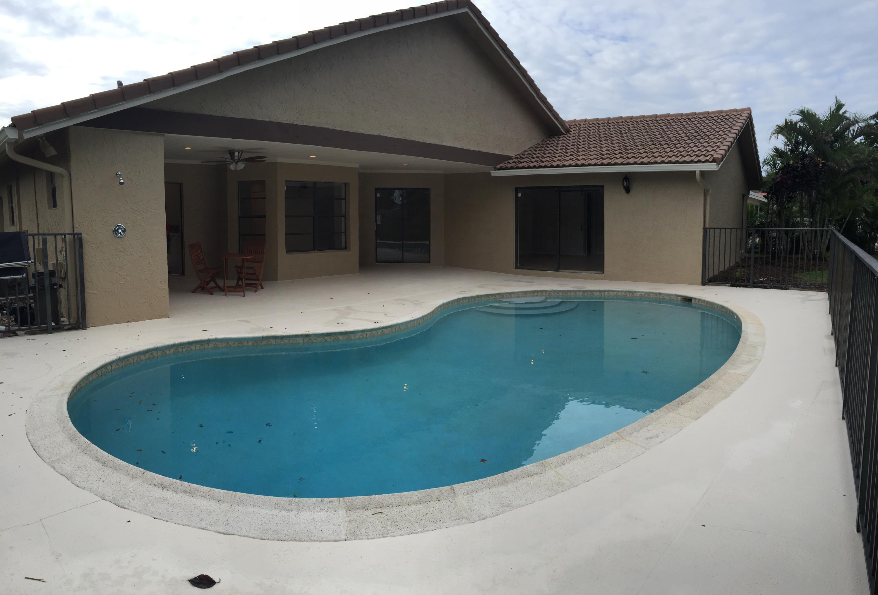 19760 Sedgefield Terrace Boca Raton, FL 33498 - Photo 14 of 20 Pool