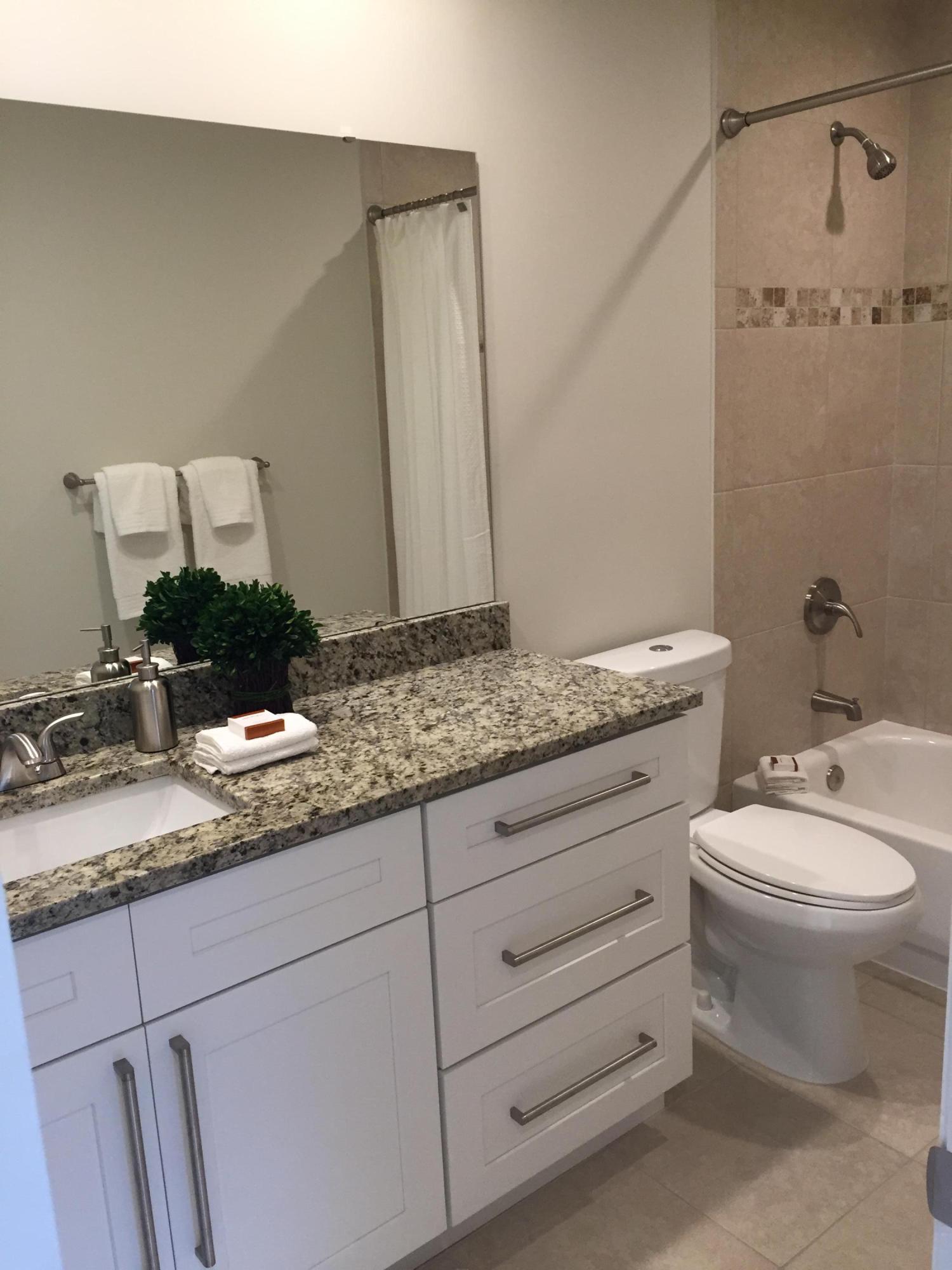 19760 Sedgefield Terrace Boca Raton, FL 33498 - Photo 18 of 20 Second Bath