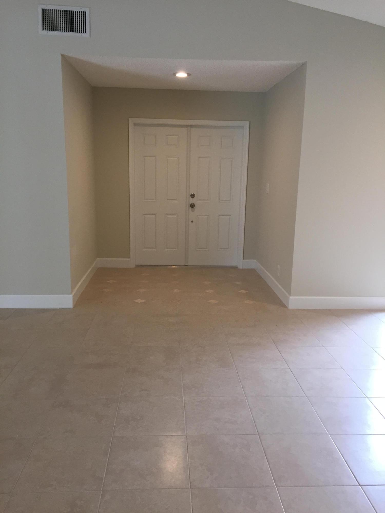 19760 Sedgefield Terrace Boca Raton, FL 33498 - Photo 2 of 20 Foyer