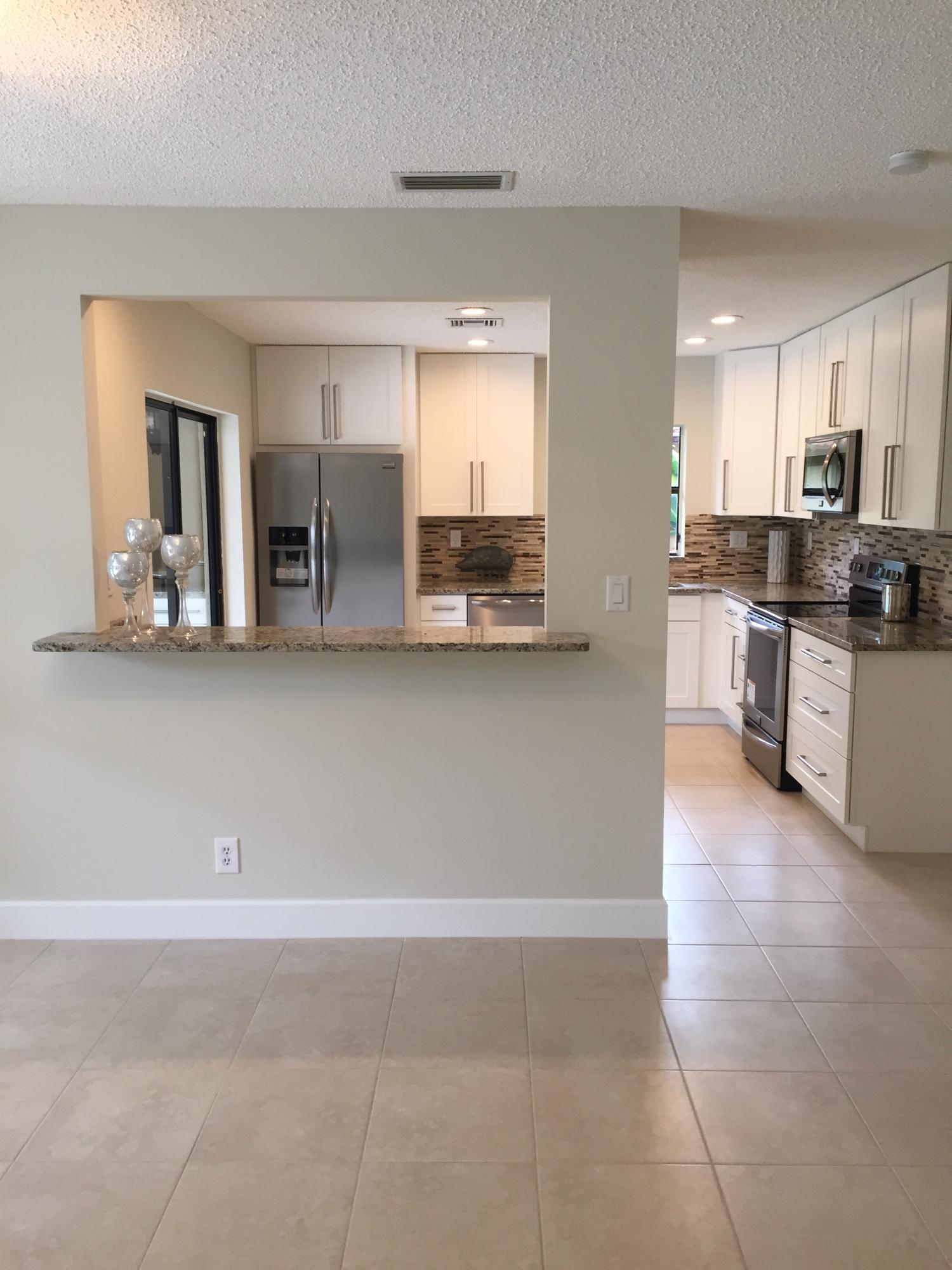 19760 Sedgefield Terrace Boca Raton, FL 33498 - Photo 4 of 20 Kitchen