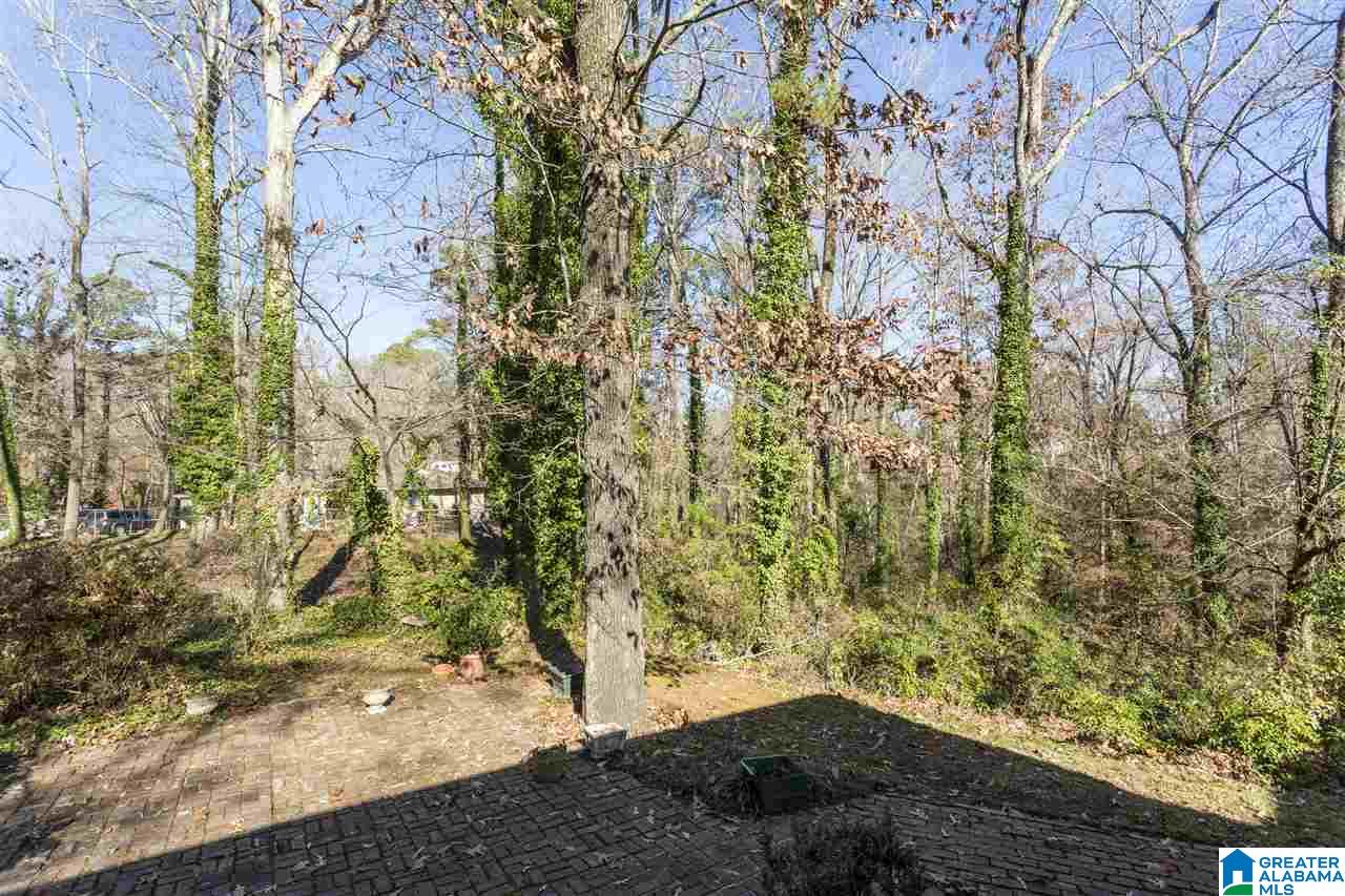 165 Kennilworth Road Bessemer, AL 35023 - Photo 4 of 39
