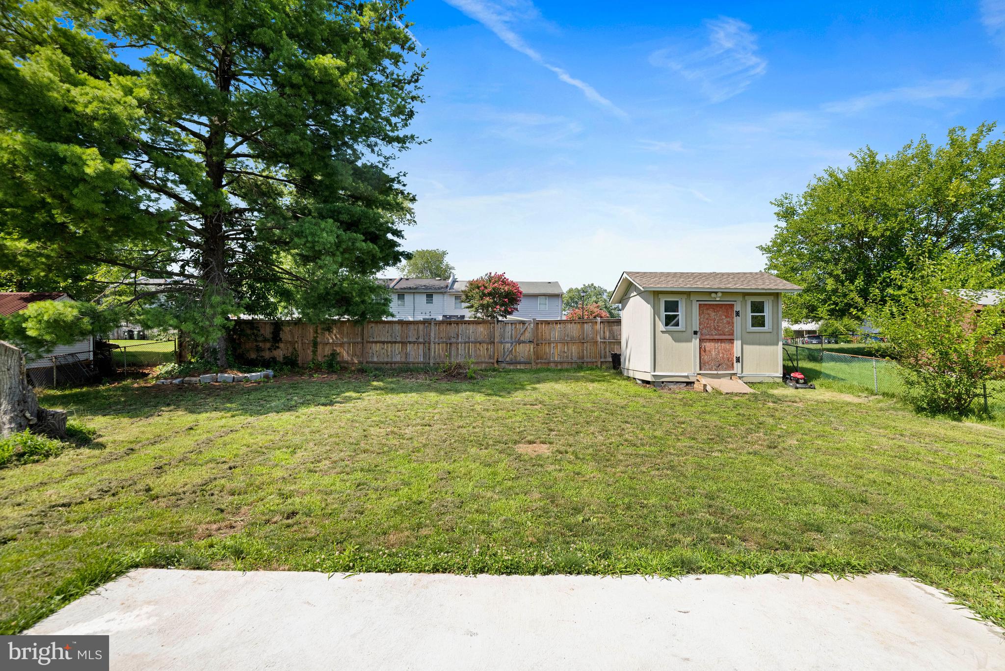 501 East Poplar Road Sterling, VA 20164 - Photo 39 of 46