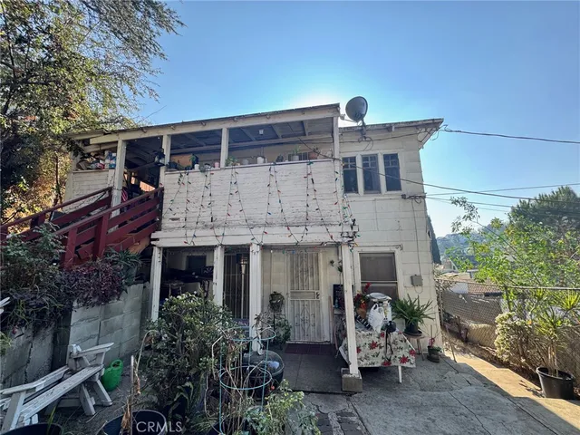$675,000 | 1574 Donaldson Street, Los Angeles, CA 90026