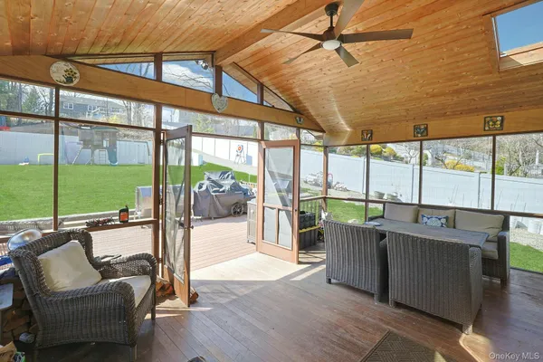 $785,000 | 3 Green Hill Court, Nanuet, NY 10954