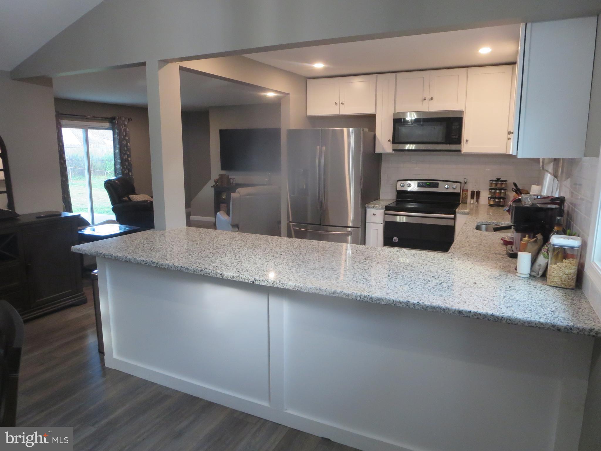 33 Wildflower Road Levittown, PA 19057 - Photo 17 of 37 Gallery Image 17