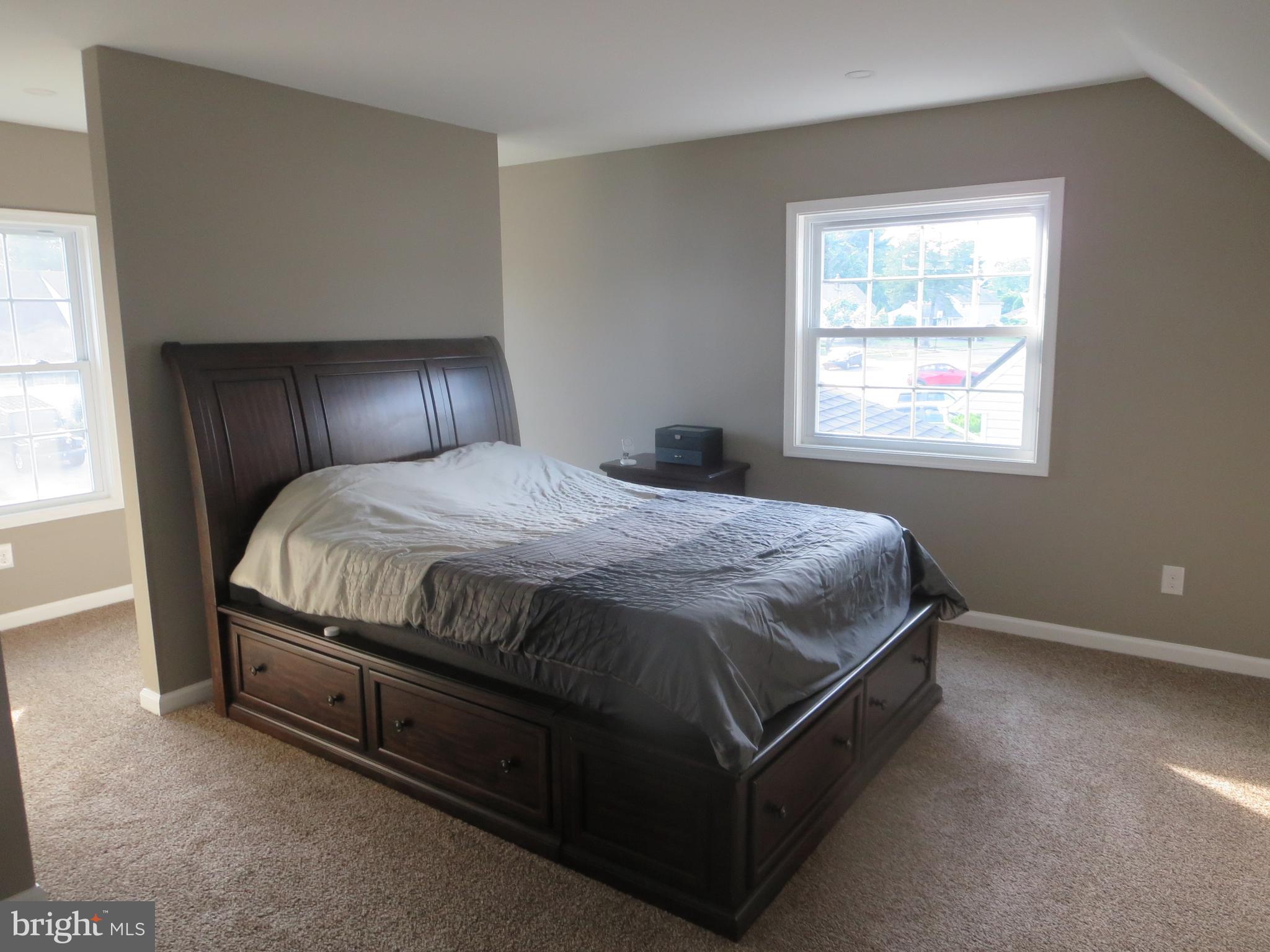 33 Wildflower Road Levittown, PA 19057 - Photo 29 of 37 Gallery Image 29
