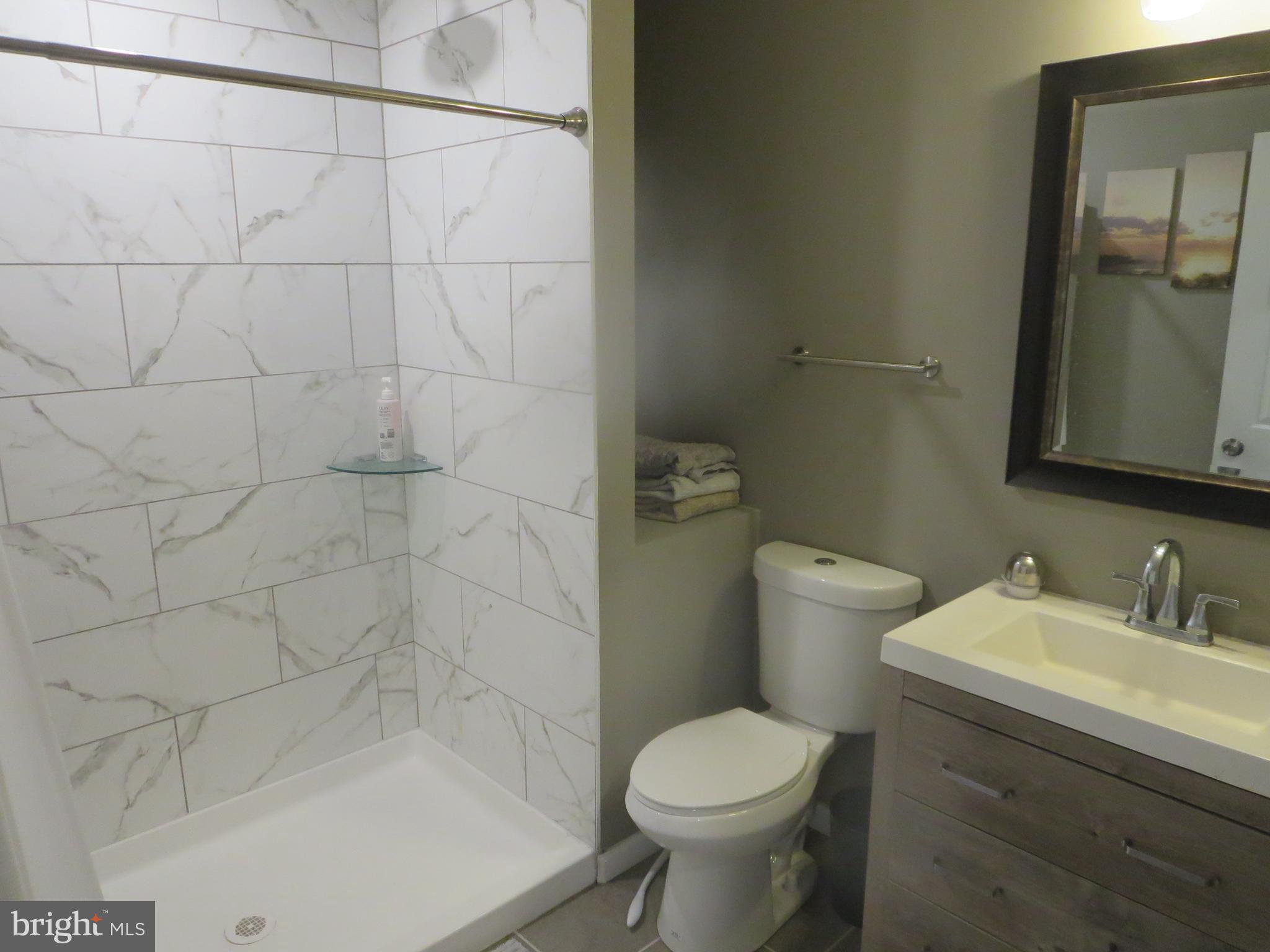 33 Wildflower Road Levittown, PA 19057 - Photo 36 of 37 Gallery Image 36