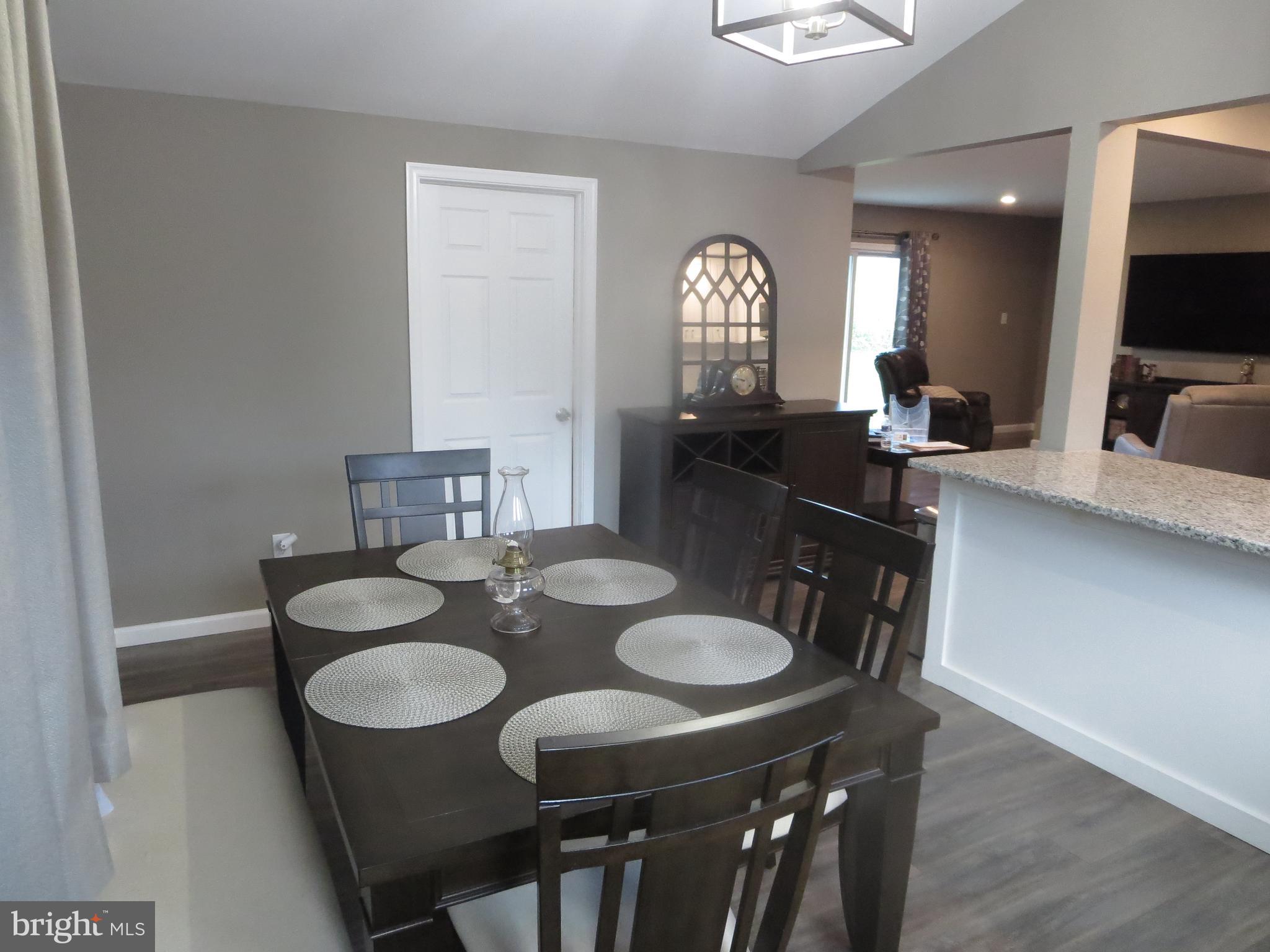 33 Wildflower Road Levittown, PA 19057 - Photo 5 of 37 Gallery Image 5