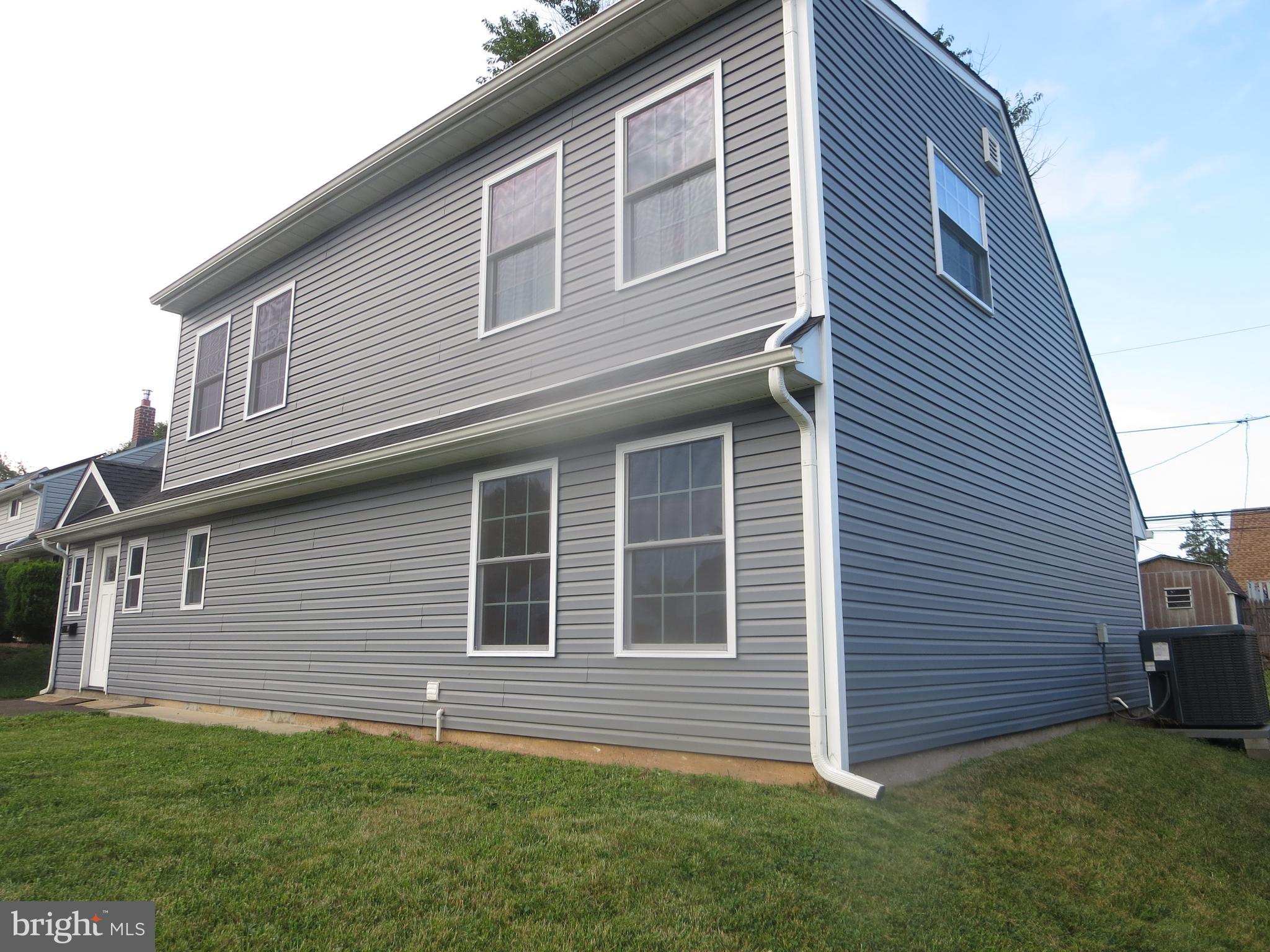 33 Wildflower Road Levittown, PA 19057 - Photo 10 of 37 Gallery Image 10