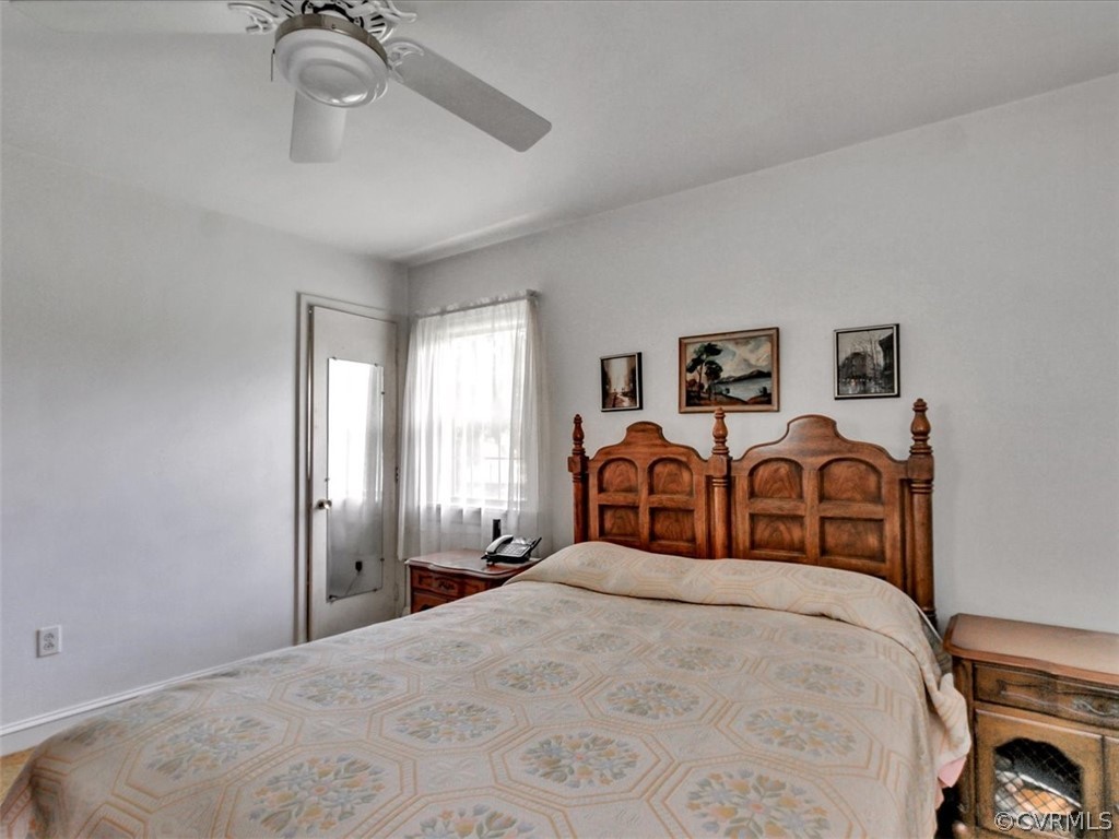 3825 Foxglove Road North Chesterfield, VA 23235 - Photo 23 of 29 Gallery Image 23