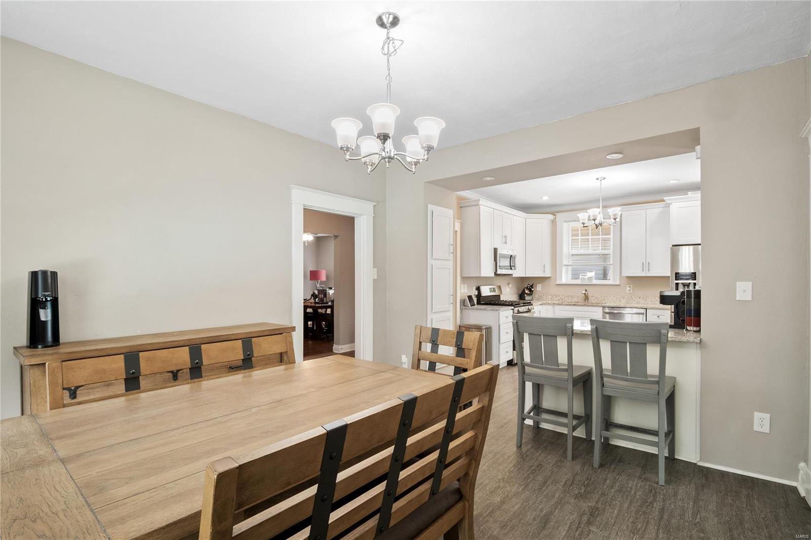 2628 Walton Road St. Louis, MO 63114 - Photo 11 of 33