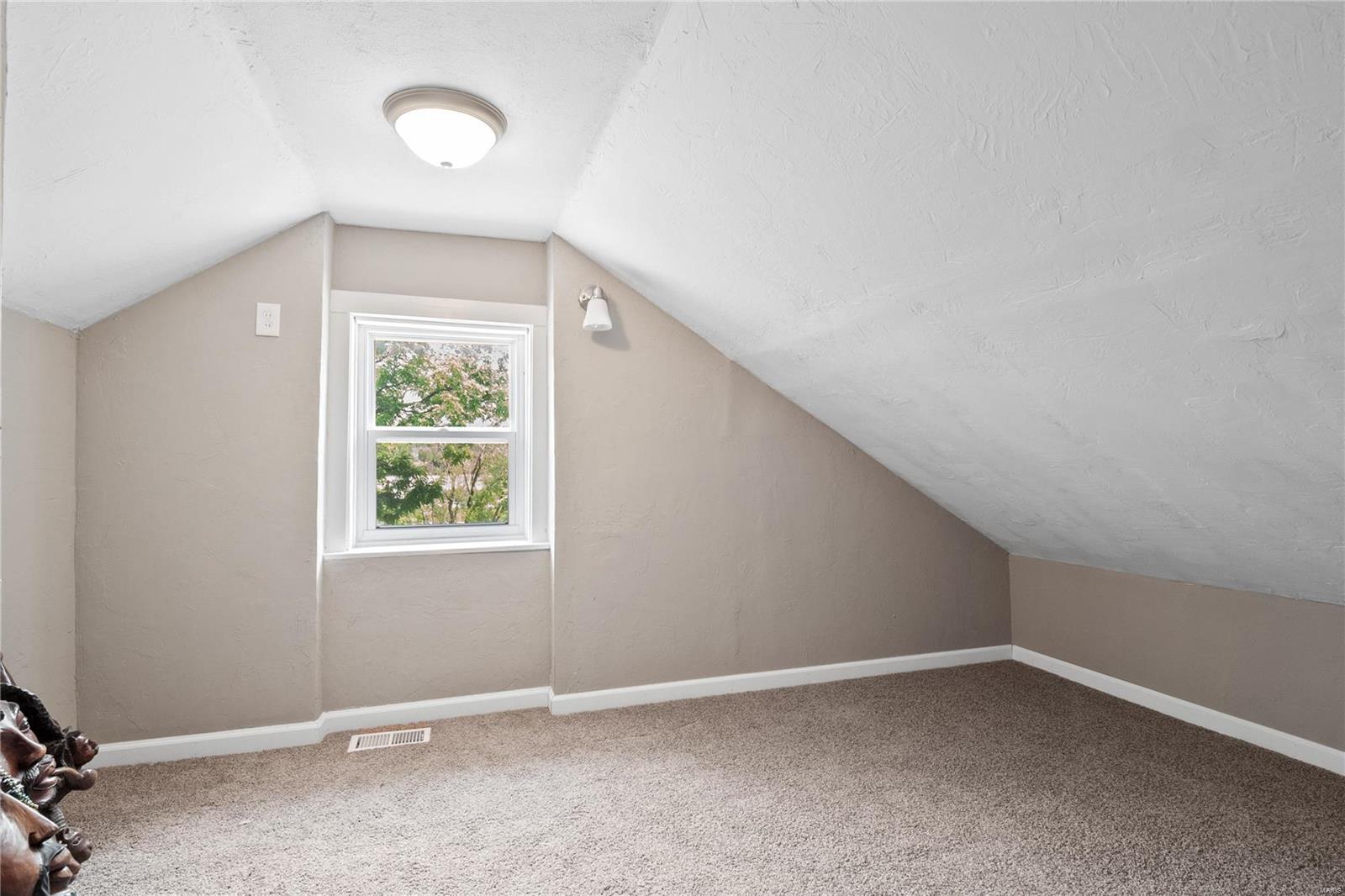 2628 Walton Road St. Louis, MO 63114 - Photo 21 of 33