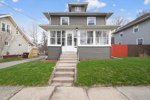 $185,000 | 1308 Leroy Street, Jackson, MI 49202