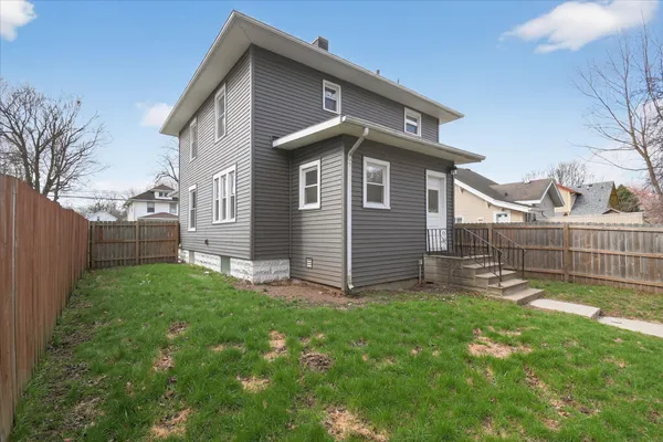 $185,000 | 1308 Leroy Street, Jackson, MI 49202