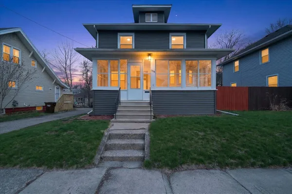$185,000 | 1308 Leroy Street, Jackson, MI 49202