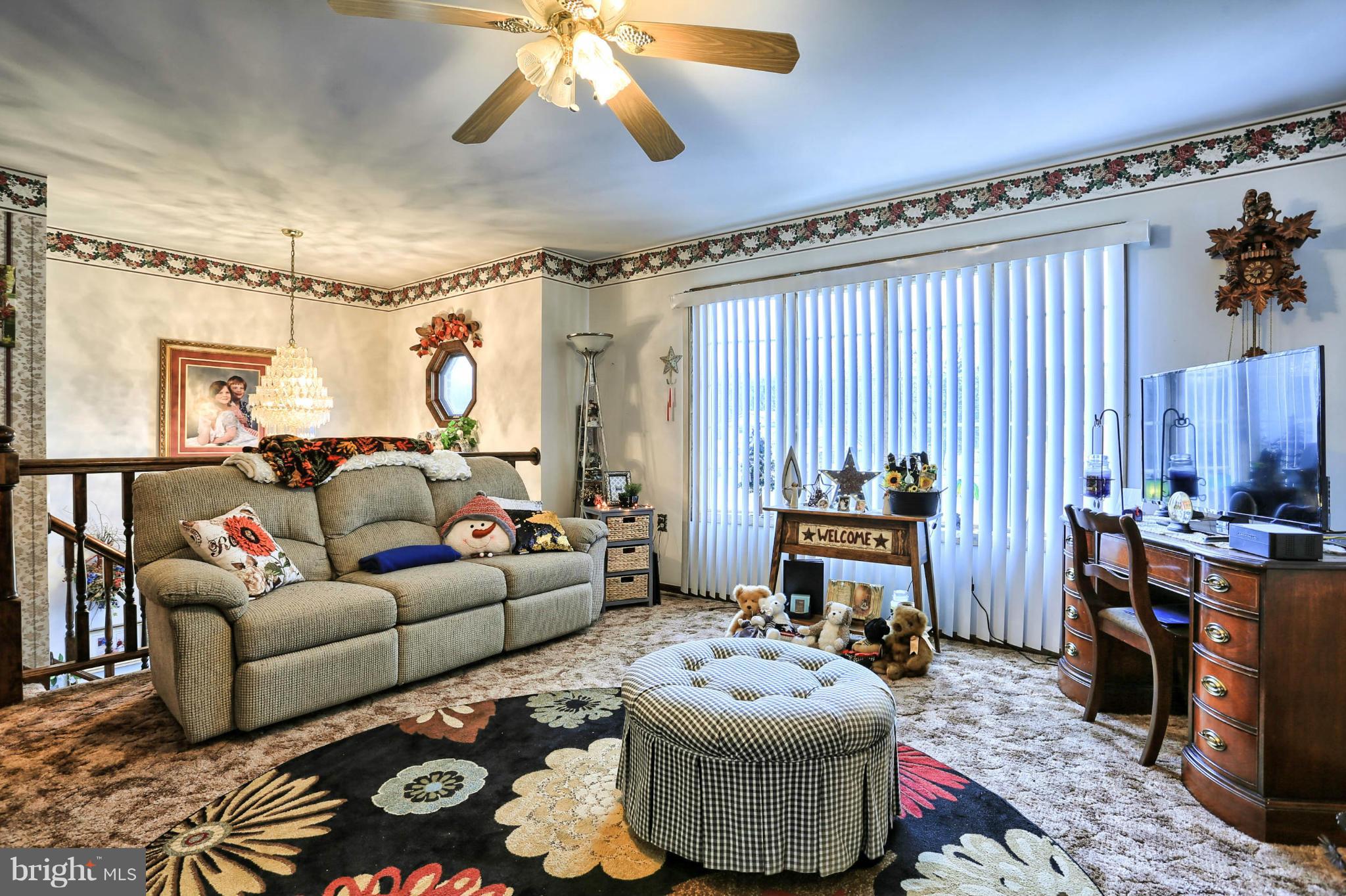 5105 Spruce Road Fayetteville, PA 17222 - Photo 11 of 21 Living Room