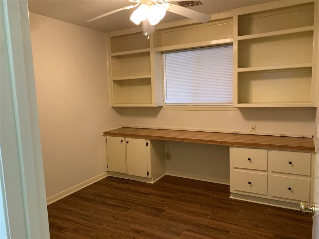 1402 South Cliff Street Decatur, TX 76234 - Photo 7 of 9 Bedroom or office