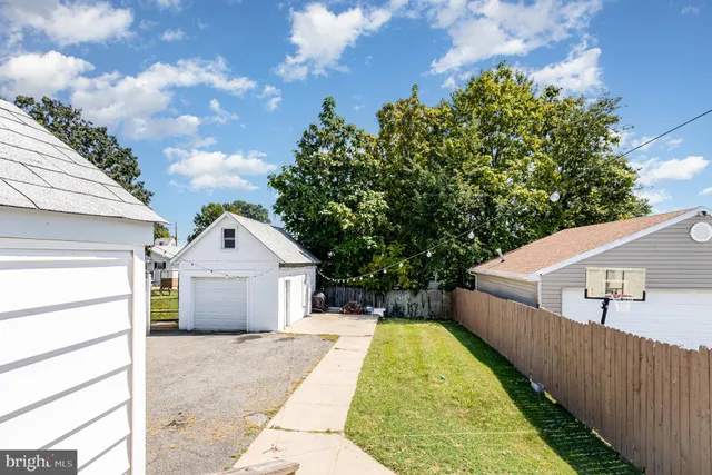 a view of an outdoor space with a house