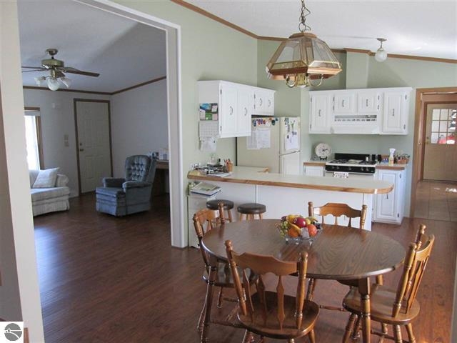 8539 West Monroe Road Elwell, MI 48832 - Photo 6 of 31 1826098-5.JPG