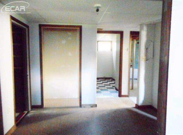 14418 North Lewis Road Clio, MI 48420 - Photo 14 of 19 21209415-13.JPG