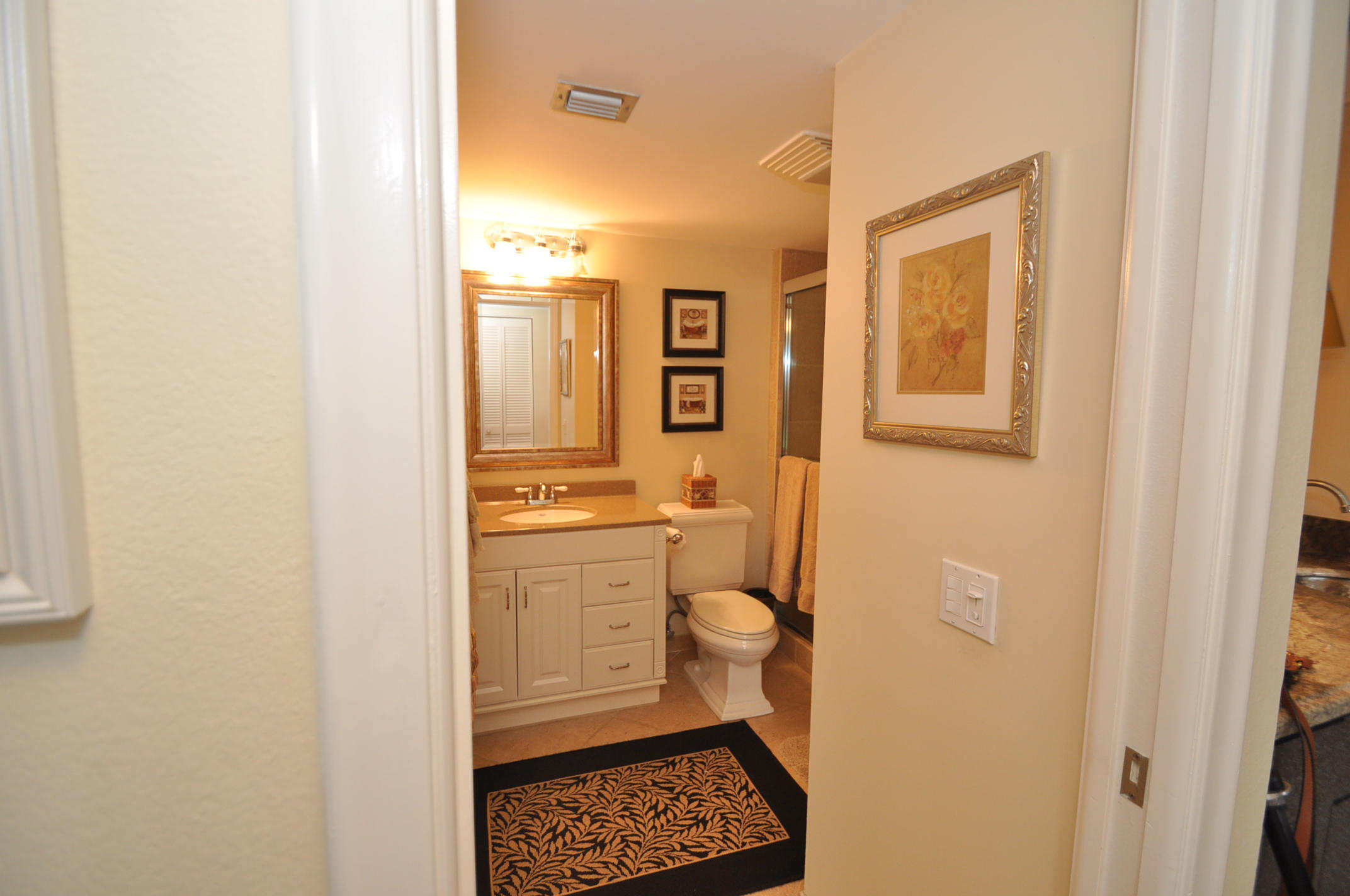 7768 Lakeside Boulevard, Unit 565 Boca Raton, FL 33434 - Photo 17 of 53 DSC_0477