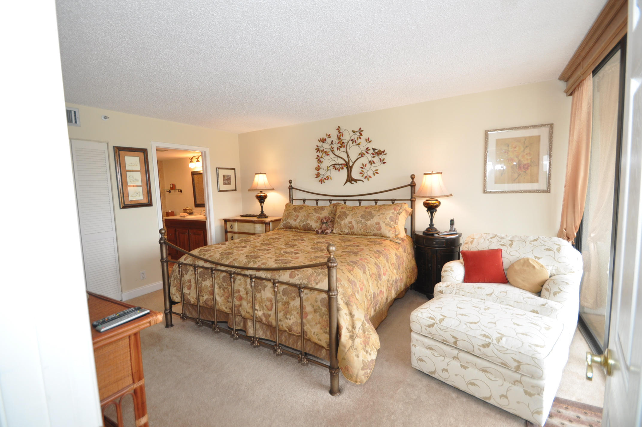 7768 Lakeside Boulevard, Unit 565 Boca Raton, FL 33434 - Photo 20 of 53 DSC_0441