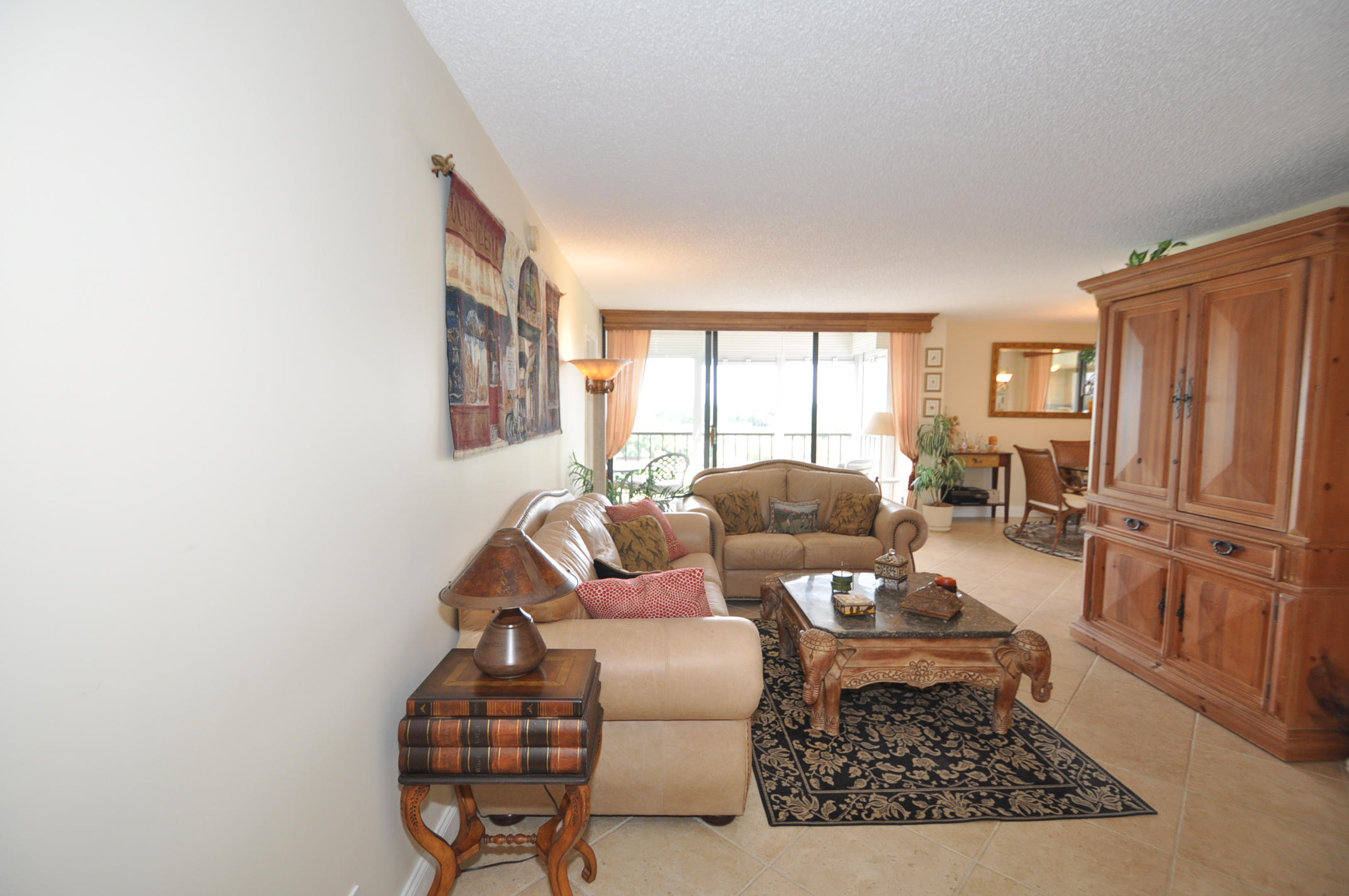 7768 Lakeside Boulevard, Unit 565 Boca Raton, FL 33434 - Photo 8 of 53 DSC_0452