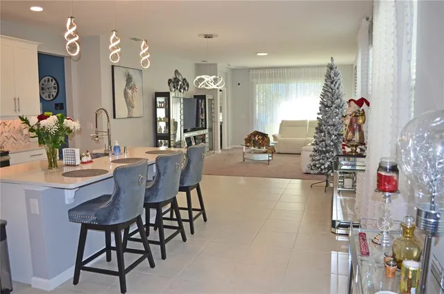 $585,000 | 5024 Shady Pnes Drive, St. Cloud, FL 34772