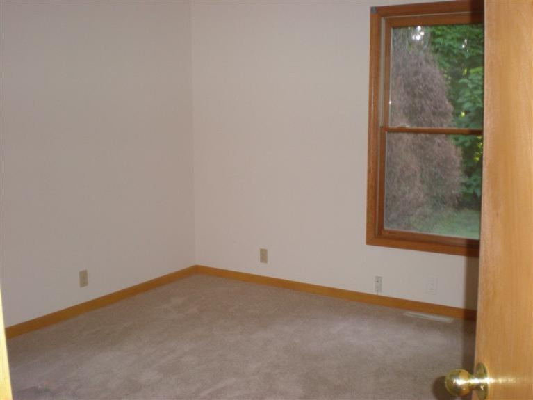 1301 Riverside Road Niles, MI 49120 - Photo 9 of 16 Additional Photo