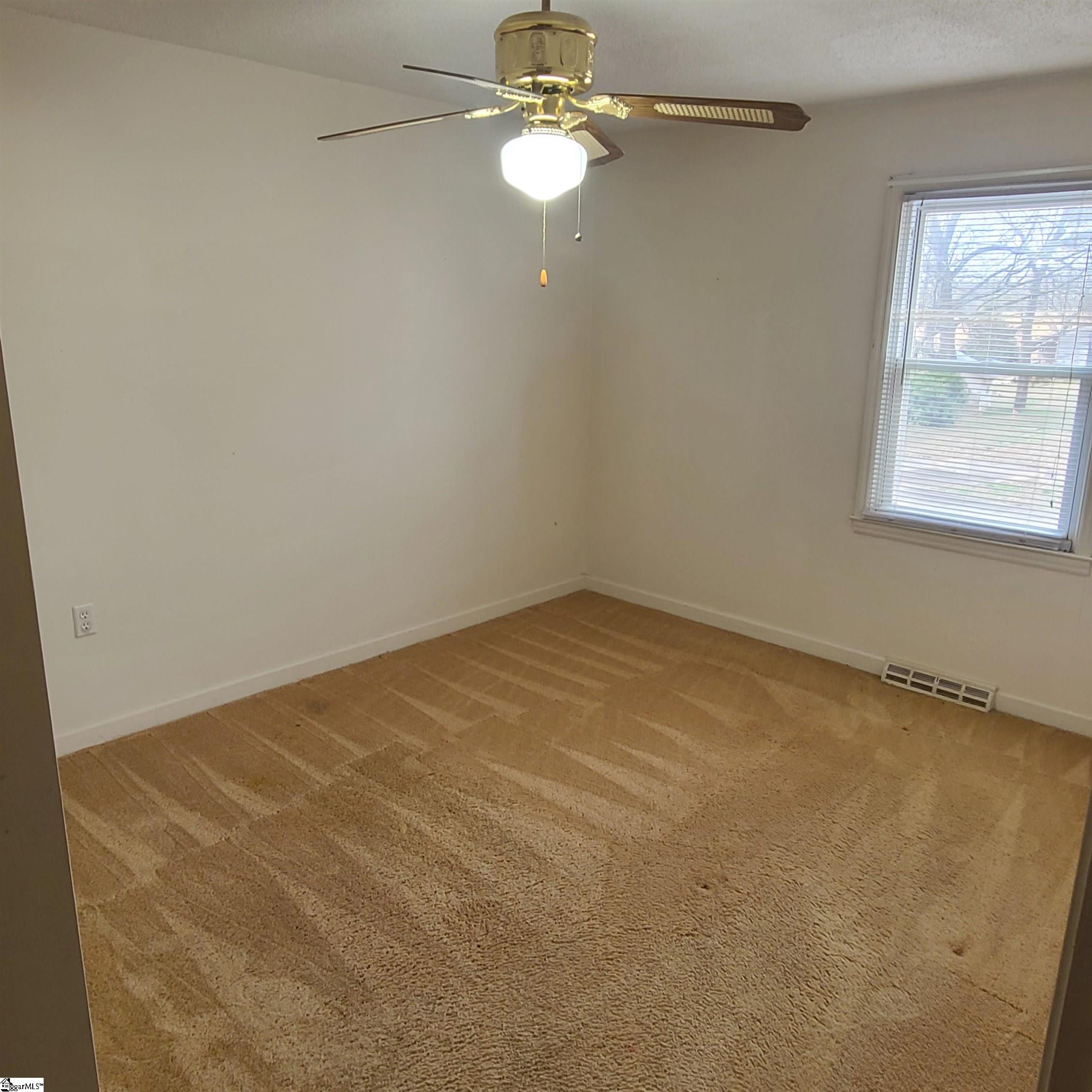 4808 Cockrell Road Greer, SC 29651 - Photo 15 of 29
