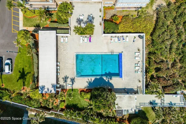 $3,400 | 877 N Highway, Unit 1106, Indialantic, FL 32903