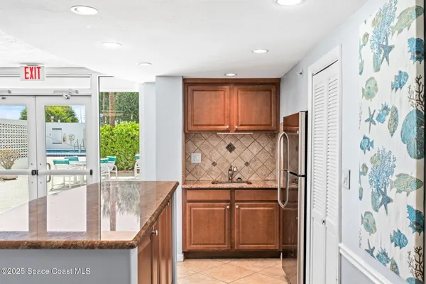 $3,400 | 877 N Highway, Unit 1106, Indialantic, FL 32903