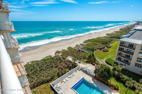 $3,400 | 877 N Highway, Unit 1106, Indialantic, FL 32903