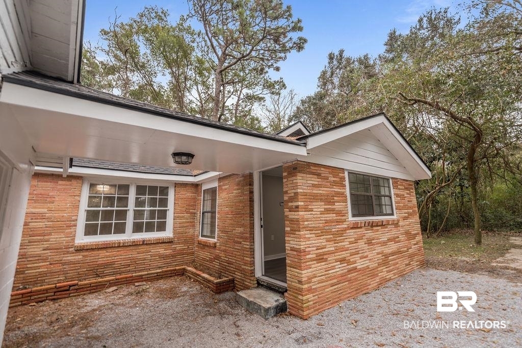 2209 Boykin Boulevard Mobile, AL 36605 - Photo 15 of 16