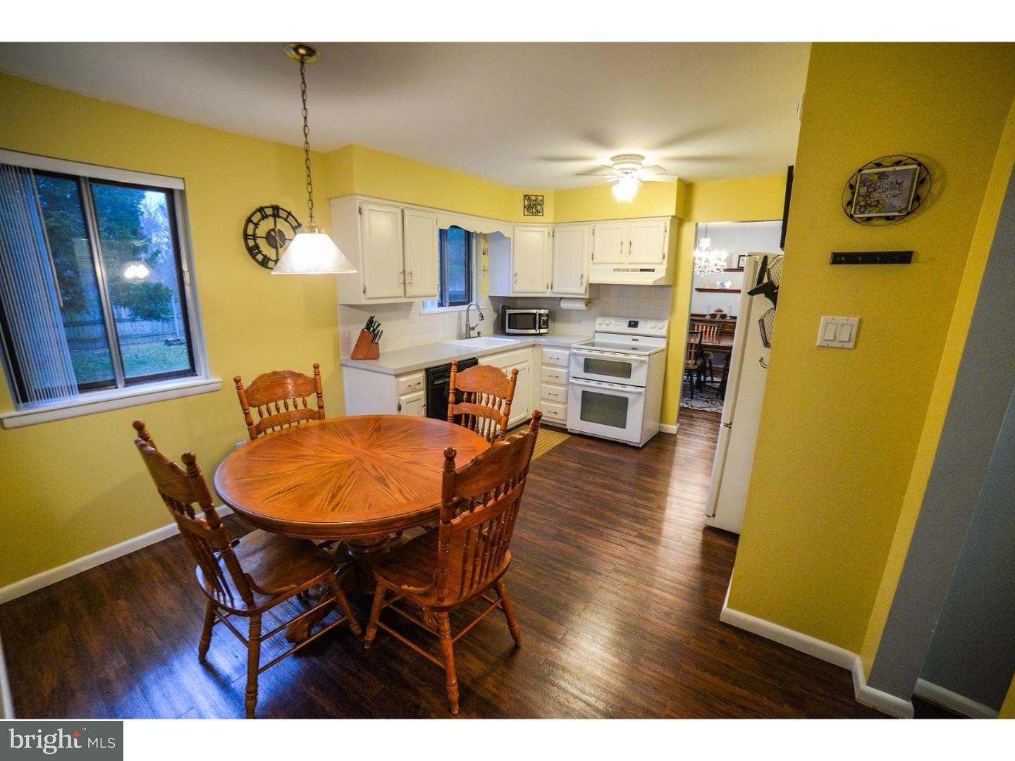 48 Freedom Road Sewell, NJ 08080 - Photo 6 of 22