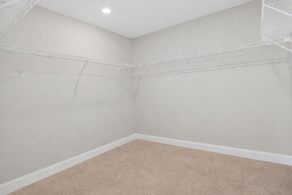 152 Classic Overlook Homer, GA 30547 - Photo 23 of 36 a room