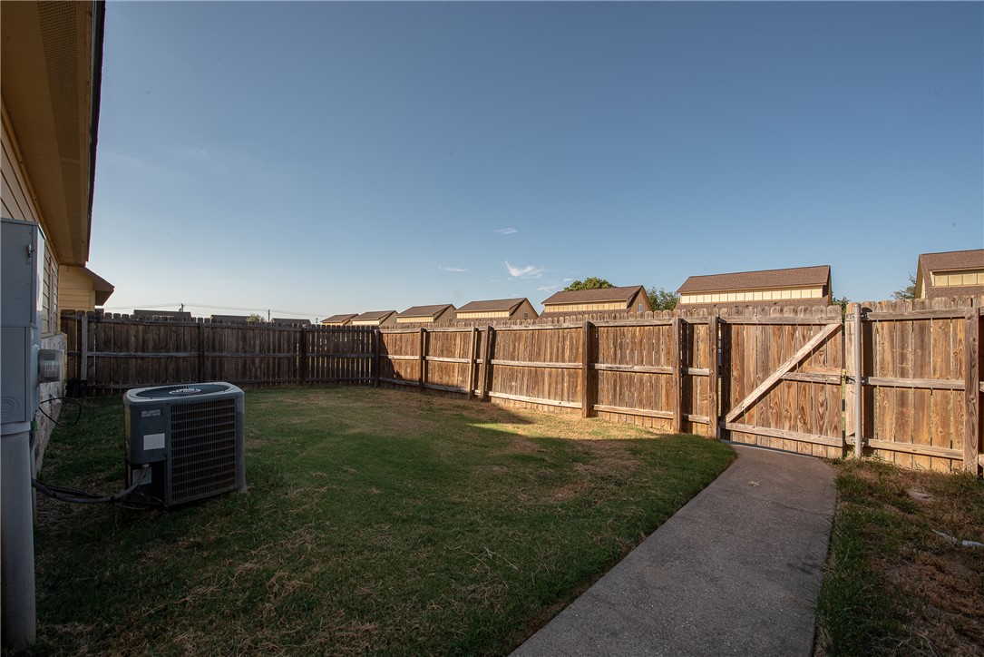 3361 Keefer Loop College Station, TX 77845 - Photo 24 of 31