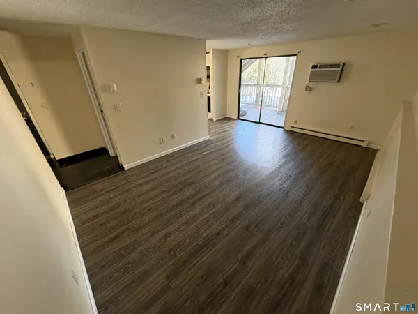 $1,450 | 20 Burgundy Hill Lane, Unit 20, Middletown, CT 06457