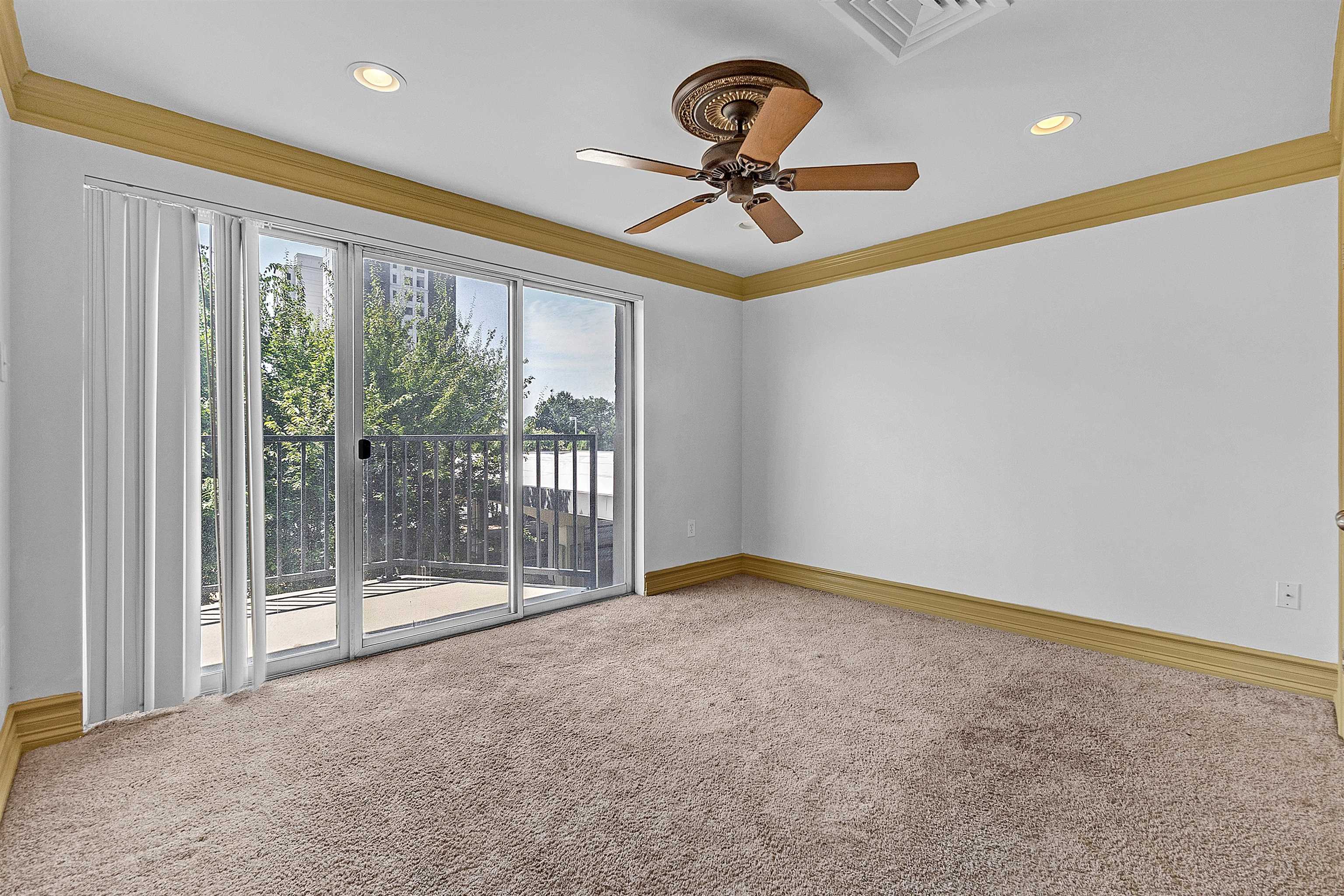 655 Riverside Drive, Unit 206 Memphis, TN 38103 - Photo 21 of 28 a view of a room with a large window