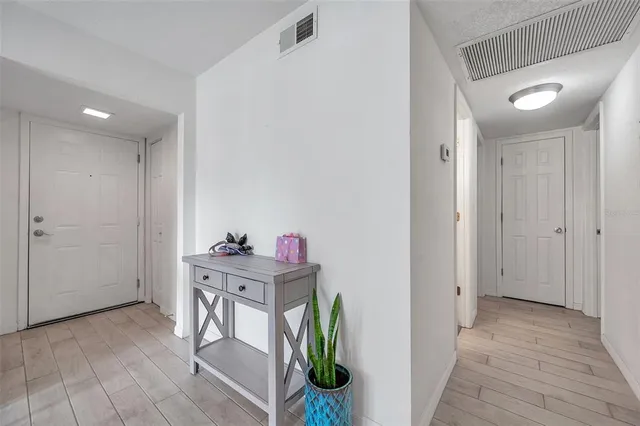 $289,000 | 121 Sea Horse Drive Southeast, Unit A, St. Petersburg, FL 33705