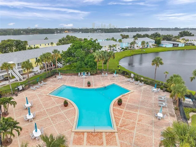 $289,000 | 121 Sea Horse Drive Southeast, Unit A, St. Petersburg, FL 33705