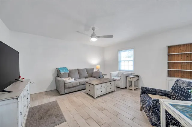 $289,000 | 121 Sea Horse Drive Southeast, Unit A, St. Petersburg, FL 33705