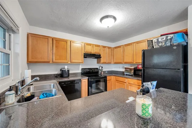 $289,000 | 121 Sea Horse Drive Southeast, Unit A, St. Petersburg, FL 33705