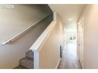 1692 Northeast 8th Street Pendleton, OR 97801 - Photo 21 of 27