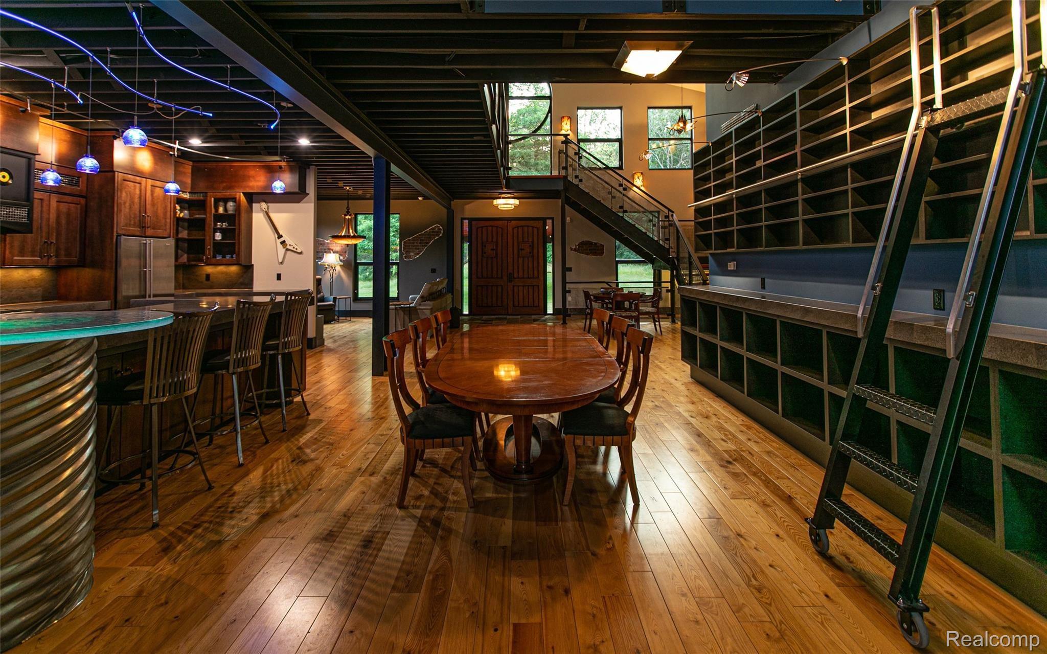 630 Walker Road Leonard, MI 48367 - Photo 17 of 40 17 - Open Concept Dining.jpg