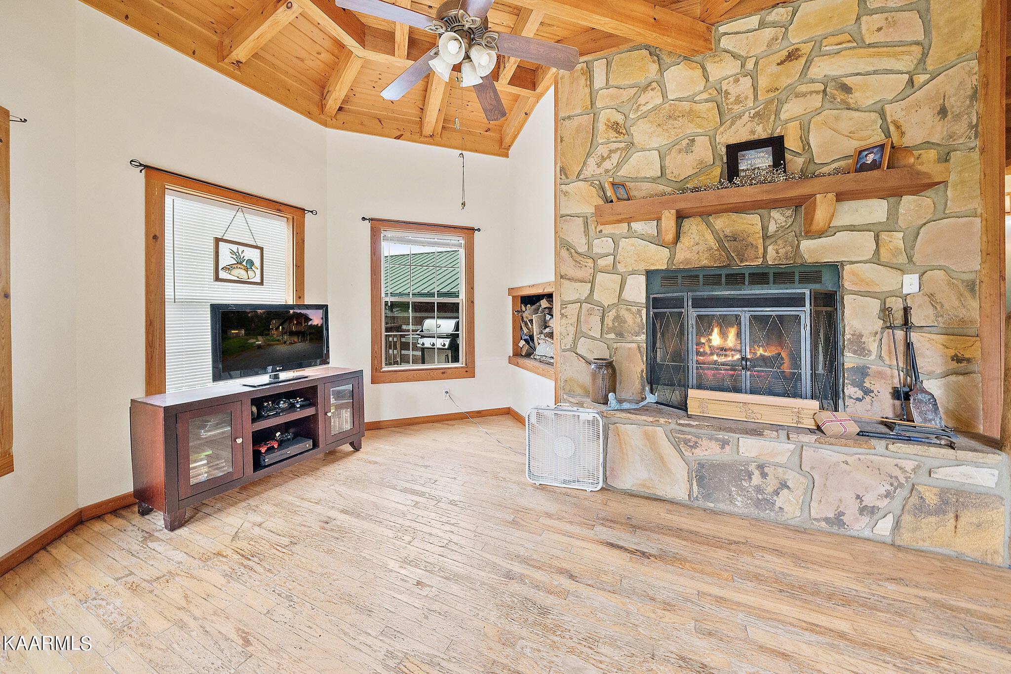 1737 Parrotts Chapel Road Sevierville, TN 37876 - Photo 11 of 36 Gallery Image 11