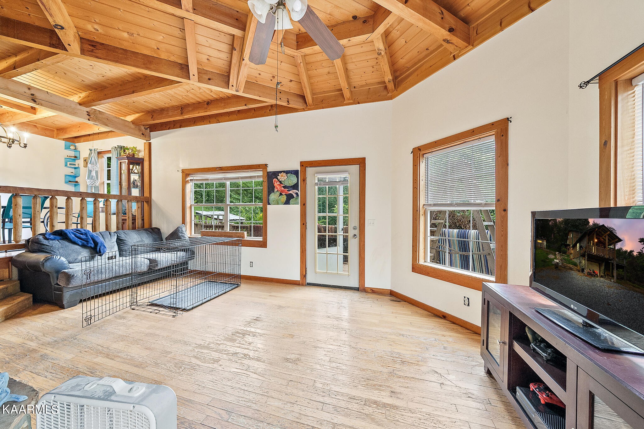 1737 Parrotts Chapel Road Sevierville, TN 37876 - Photo 14 of 36 Gallery Image 14