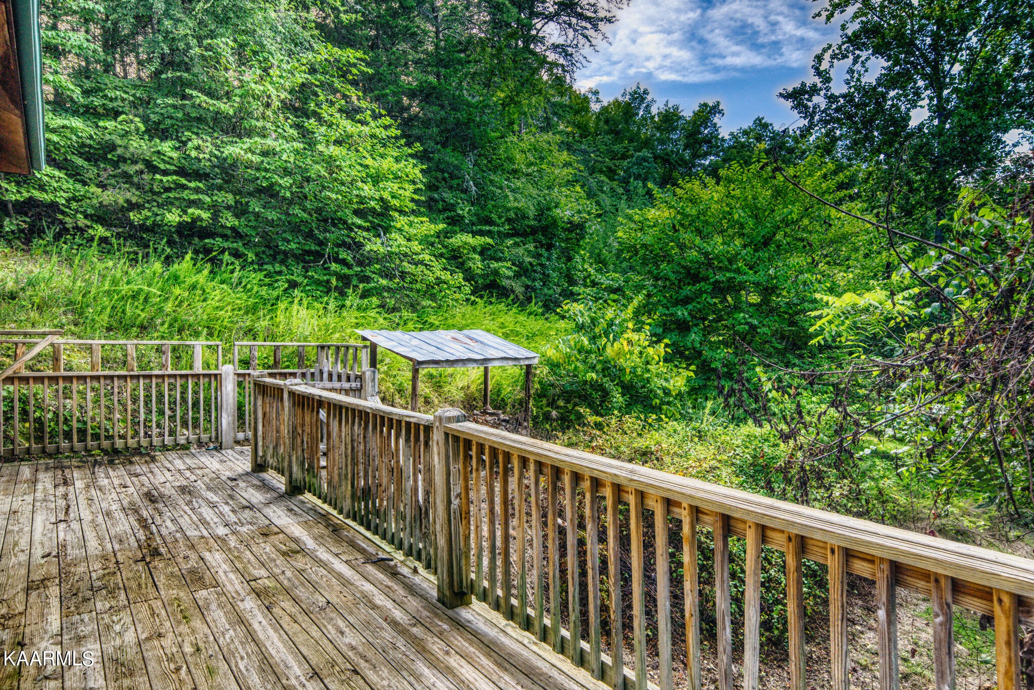 1737 Parrotts Chapel Road Sevierville, TN 37876 - Photo 16 of 36 Gallery Image 16