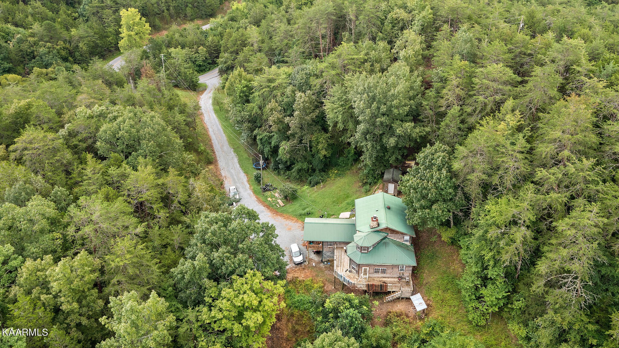 1737 Parrotts Chapel Road Sevierville, TN 37876 - Photo 27 of 36 Gallery Image 27